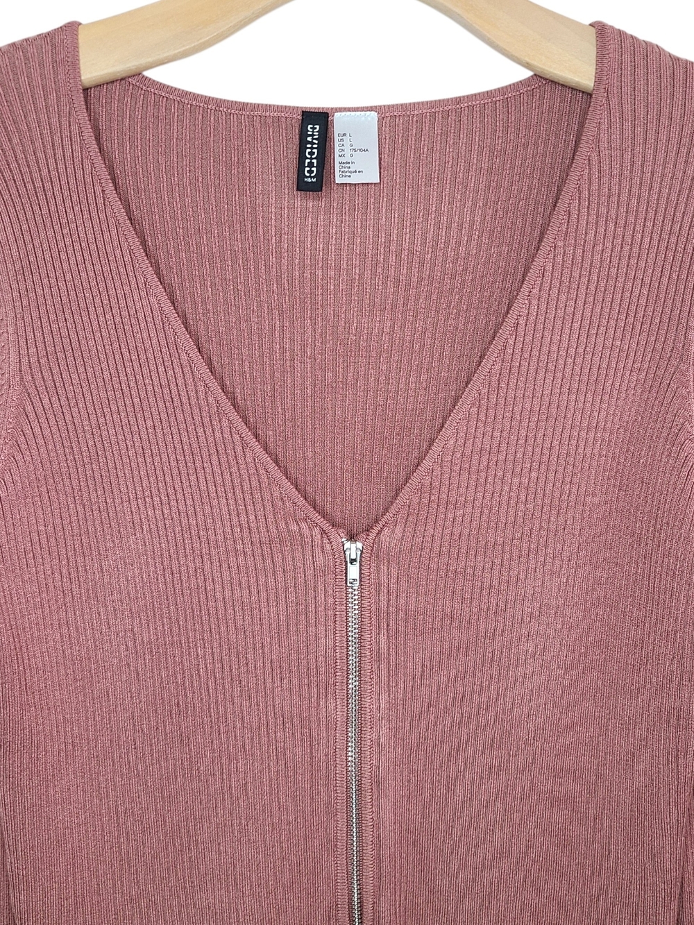 H&M Dusty Rose Ribbed Knit Zip Long Sleeve V Neck Cardigan - Picture 3 of 8